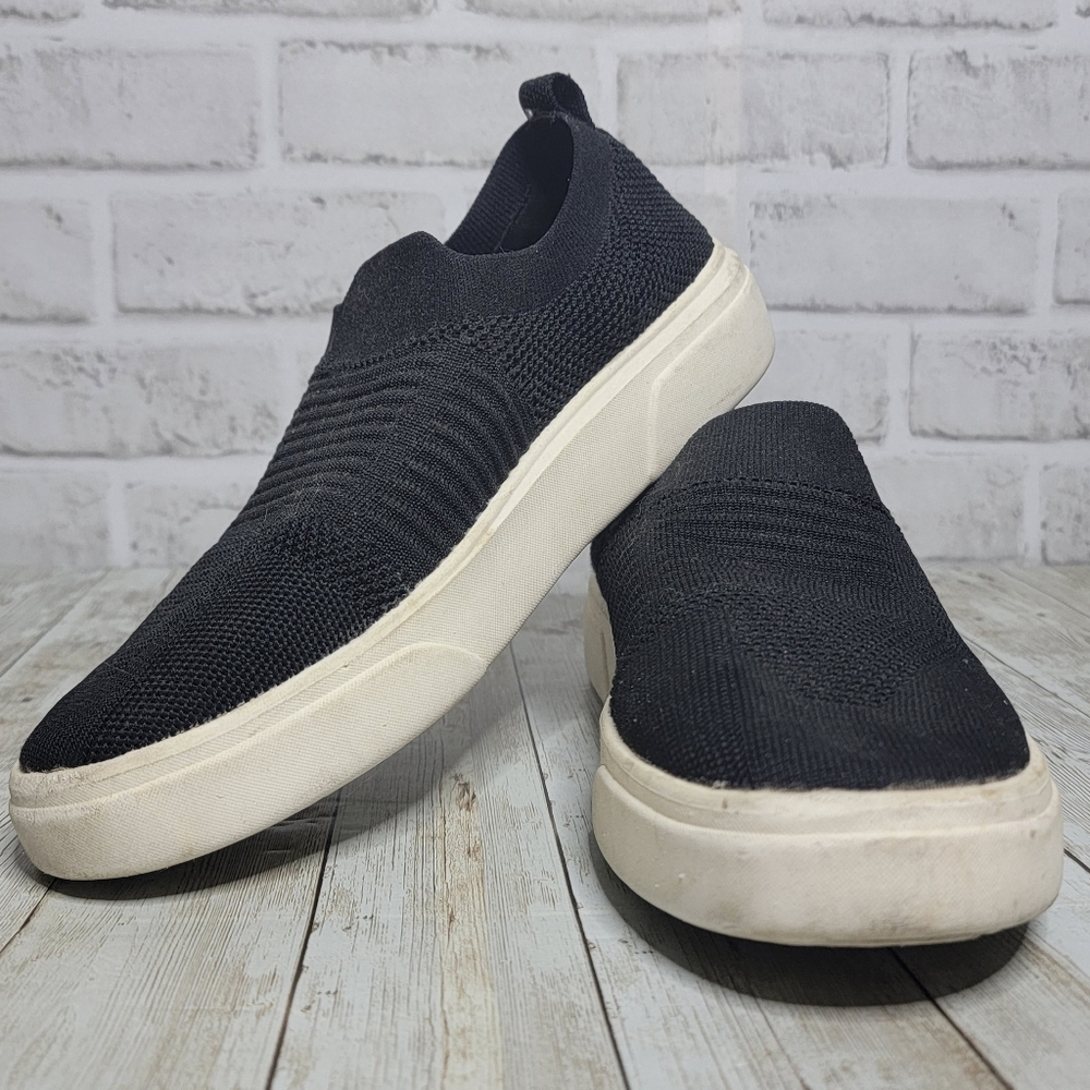 Women's shoes